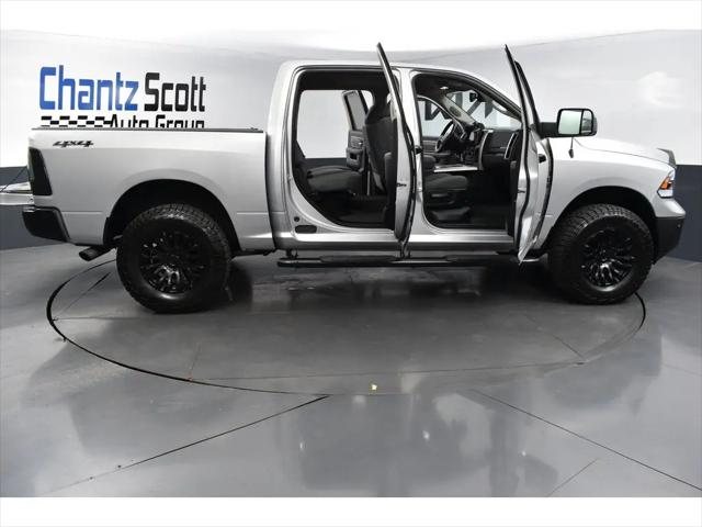 2018 Ram 1500 Big Horn Crew Cab 4x4 5'7" Box