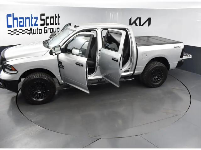 2018 Ram 1500 Big Horn Crew Cab 4x4 5'7" Box