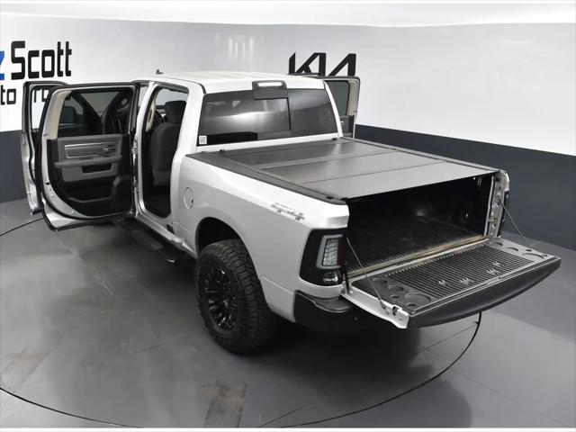 2018 Ram 1500 Big Horn Crew Cab 4x4 5'7" Box