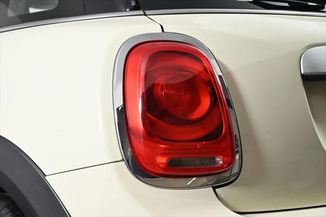 2015 MINI Hardtop Cooper