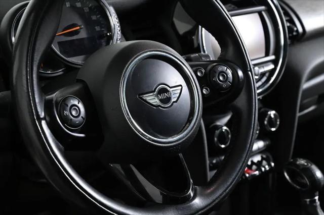 2015 MINI Hardtop Cooper