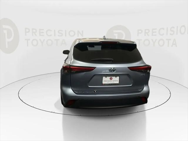 2021 Toyota Highlander Hybrid LE