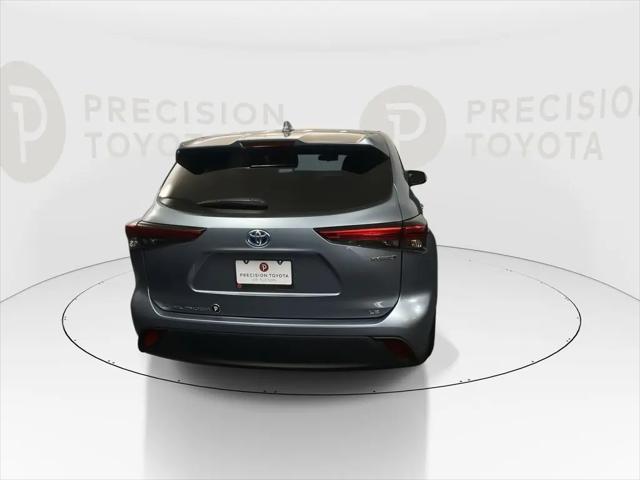 2021 Toyota Highlander Hybrid LE