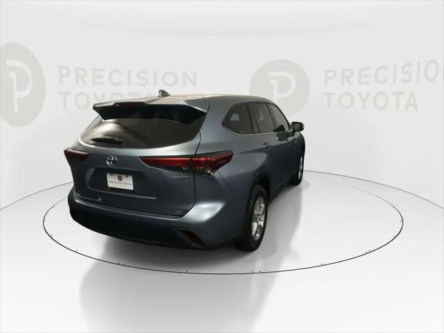2021 Toyota Highlander Hybrid LE