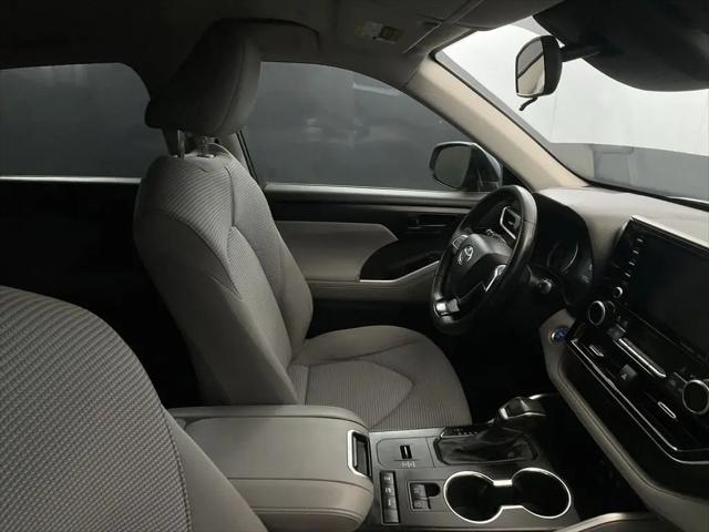 2021 Toyota Highlander Hybrid LE