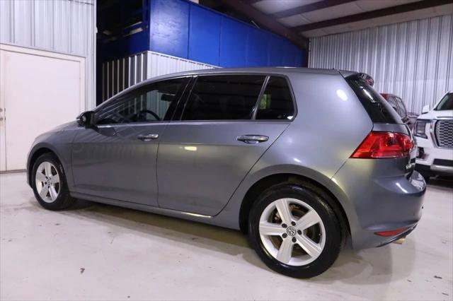 2015 Volkswagen Golf TDI S 4-Door