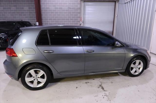 2015 Volkswagen Golf TDI S 4-Door