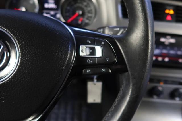 2015 Volkswagen Golf TDI S 4-Door