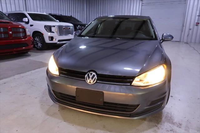 2015 Volkswagen Golf TDI S 4-Door
