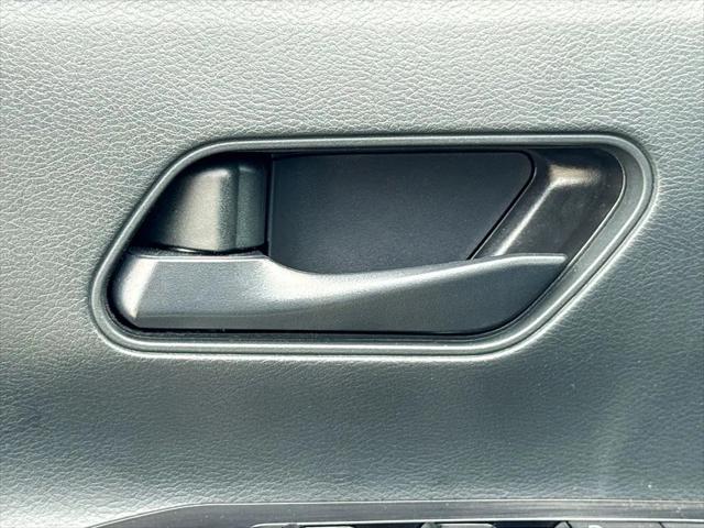 2025 Nissan Kicks S FWD
