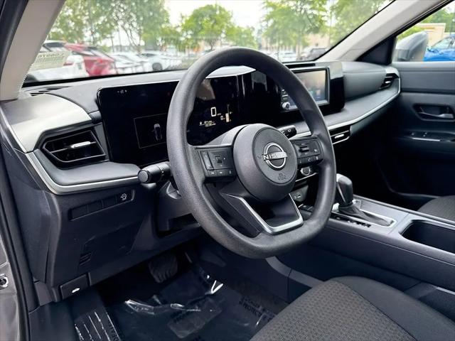 2025 Nissan Kicks S FWD