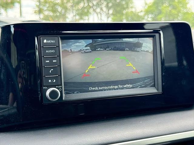 2025 Nissan Kicks S FWD