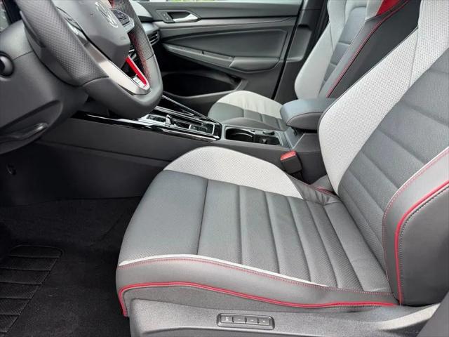 2026 Volkswagen Golf GTI Autobahn