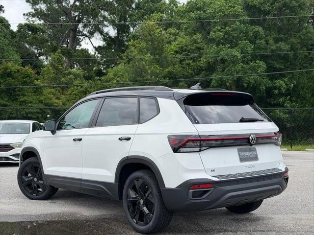 2026 Volkswagen Taos SE Black