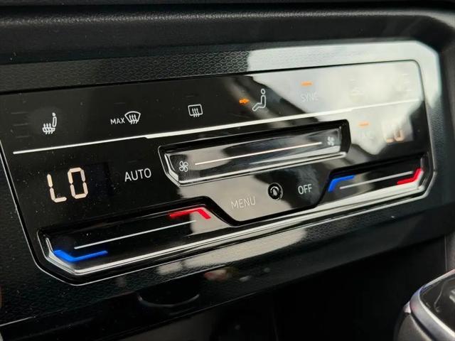 2026 Volkswagen Taos SE Black