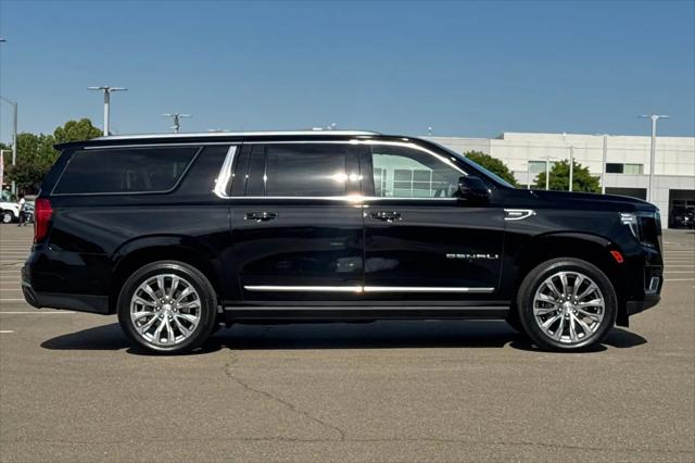 2023 GMC Yukon XL 4WD Denali