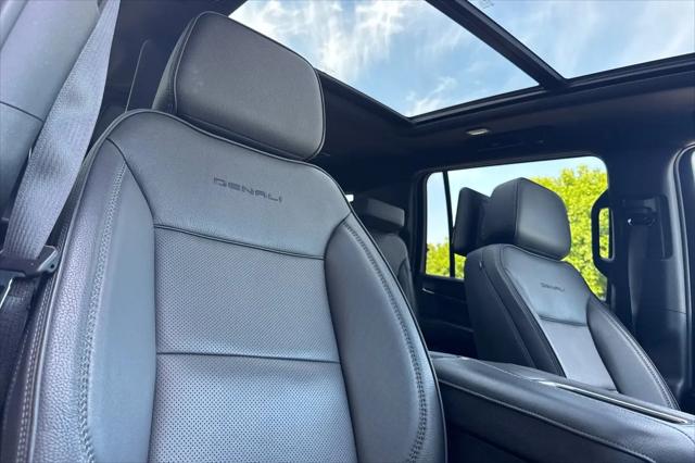 2023 GMC Yukon XL 4WD Denali