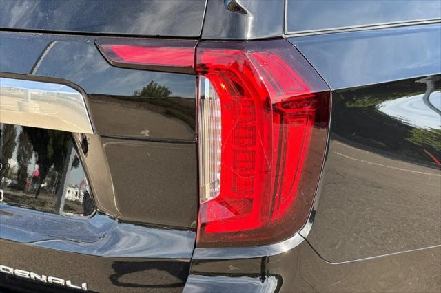2023 GMC Yukon XL 4WD Denali