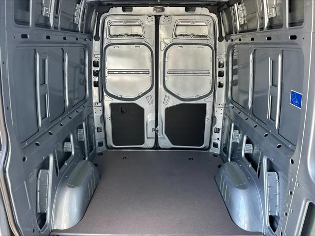 2026 Mercedes-Benz Sprinter 2500 Standard Roof 4-Cyl Diesel HO