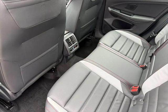 2026 Volkswagen Golf GTI Autobahn