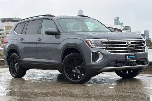 2026 Volkswagen Atlas SE with Technology