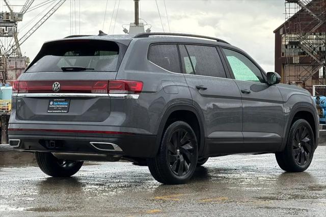 2026 Volkswagen Atlas SE with Technology
