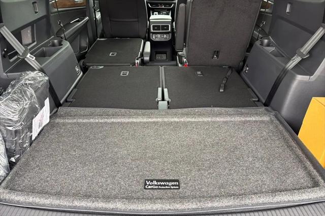 2026 Volkswagen Atlas SE with Technology