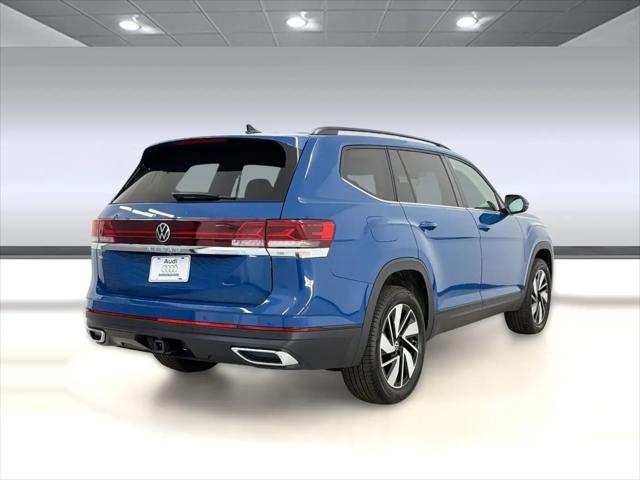 2026 Volkswagen Atlas SE with Technology