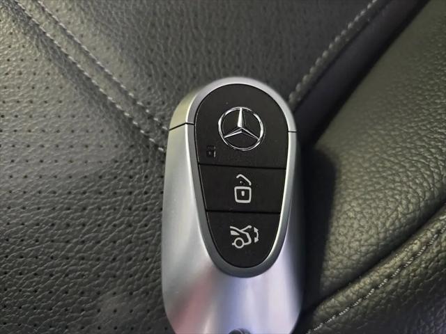 2023 Mercedes-Benz GLC 4MATIC SUV