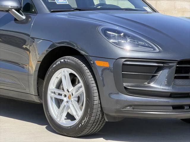 2023 Porsche Macan Macan