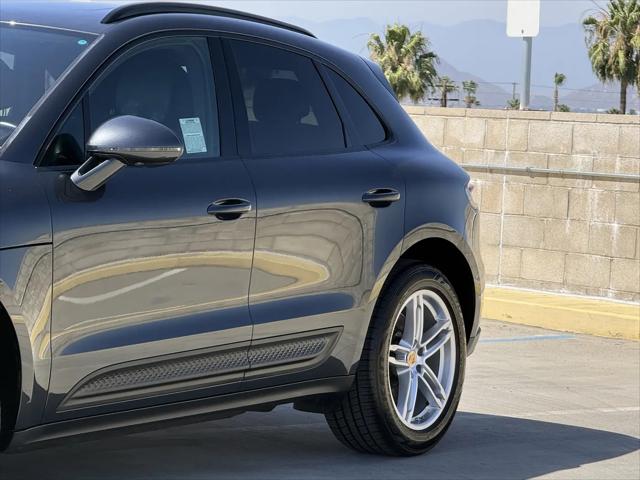 2023 Porsche Macan Macan