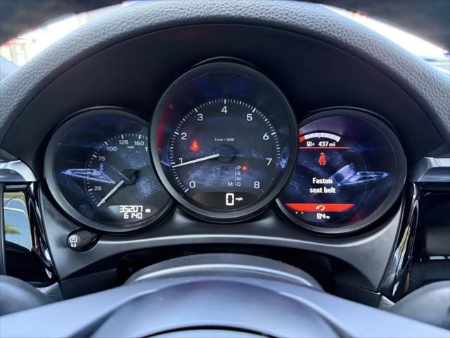2023 Porsche Macan Macan