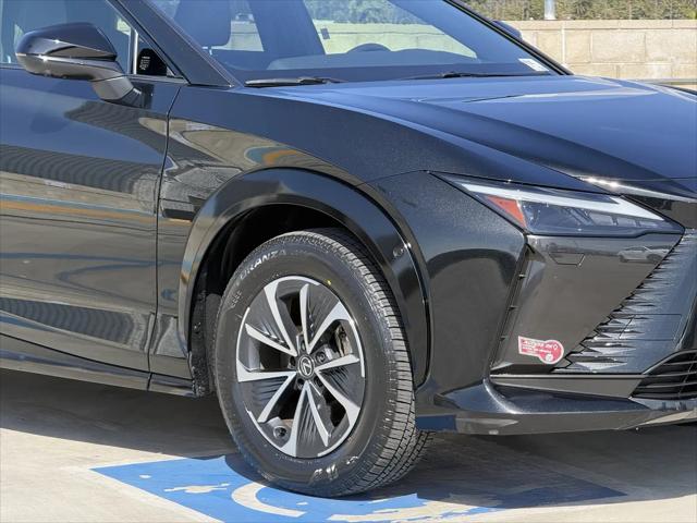 2023 Lexus RZ 450e Premium