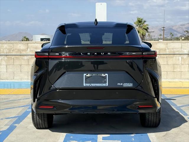 2023 Lexus RZ 450e Premium