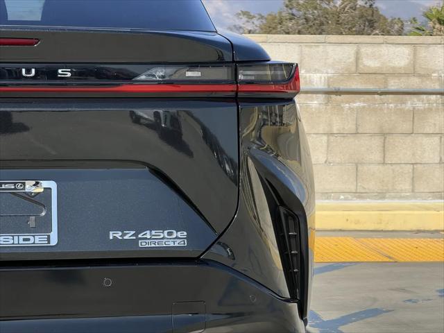 2023 Lexus RZ 450e Premium