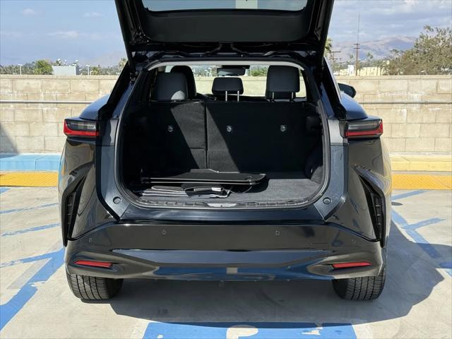 2023 Lexus RZ 450e Premium
