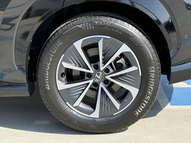 2023 Lexus RZ 450e Premium