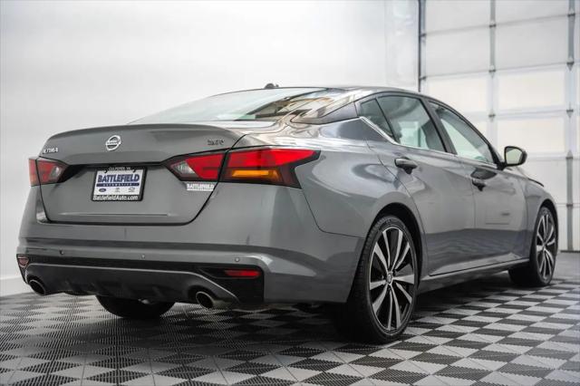 2022 Nissan Altima SR FWD