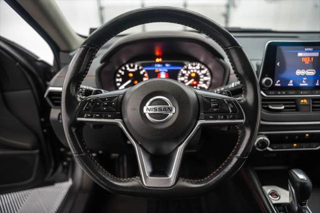 2022 Nissan Altima SR FWD