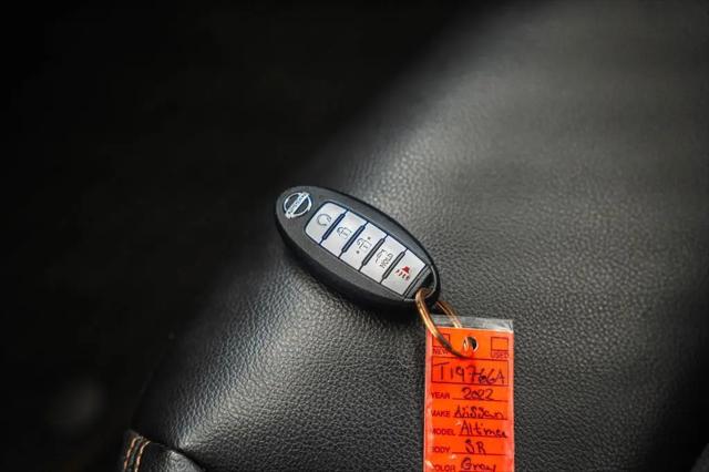 2022 Nissan Altima SR FWD