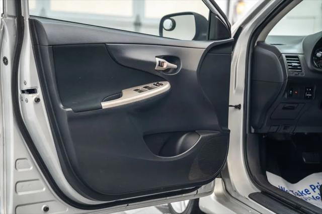 2013 Toyota Corolla S