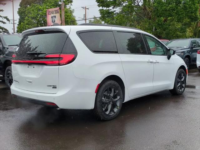 2027 Chrysler Pacifica Limited