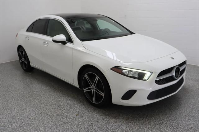 2021 Mercedes-Benz A 220 A 220
