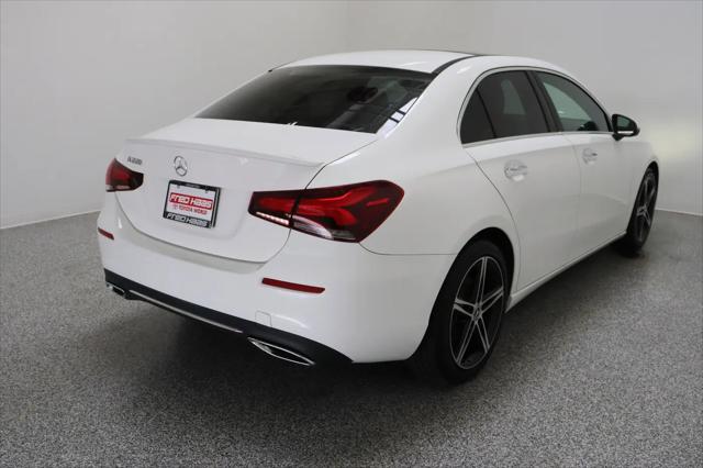 2021 Mercedes-Benz A 220 A 220