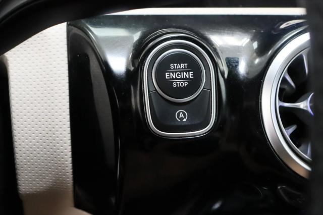 2021 Mercedes-Benz A 220 A 220