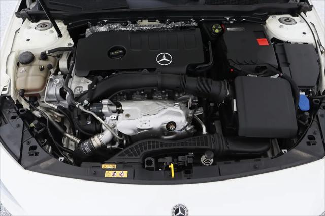 2021 Mercedes-Benz A 220 A 220