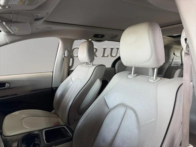 2018 Chrysler Pacifica Hybrid Limited