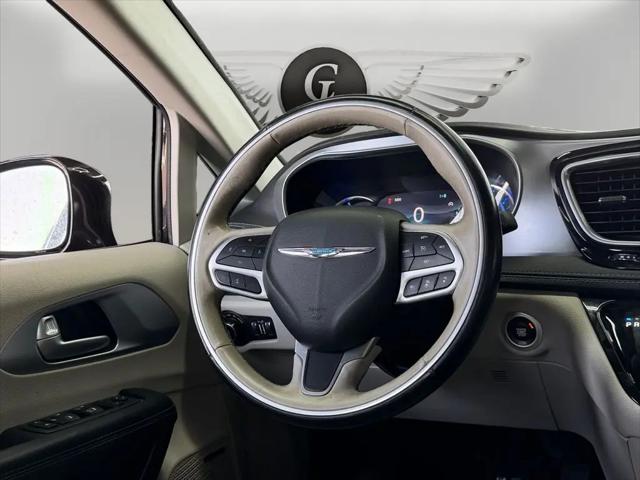 2018 Chrysler Pacifica Hybrid Limited