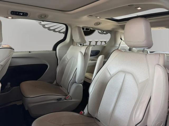 2018 Chrysler Pacifica Hybrid Limited
