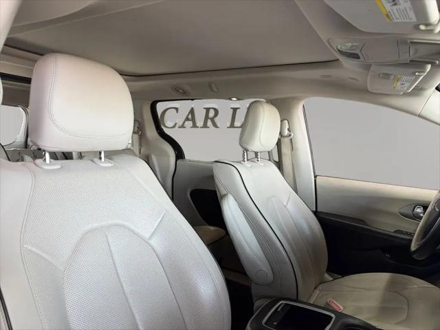 2018 Chrysler Pacifica Hybrid Limited